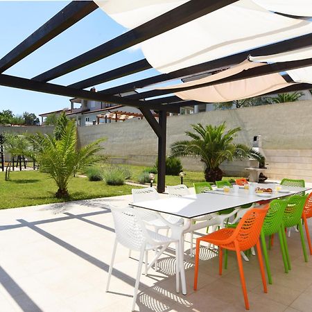 Yourcroatiaholiday - Villa With 6 Rooms Drenje Kültér fotó